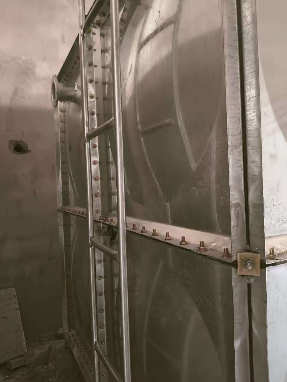 德州22立方鍍鋅水箱